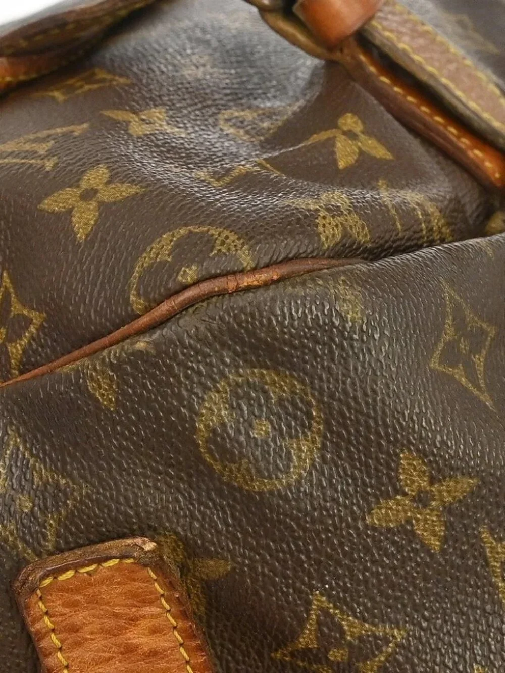 LOUIS VUITTON MONOGRAM SAUMUR 43 MESSENGER BAG